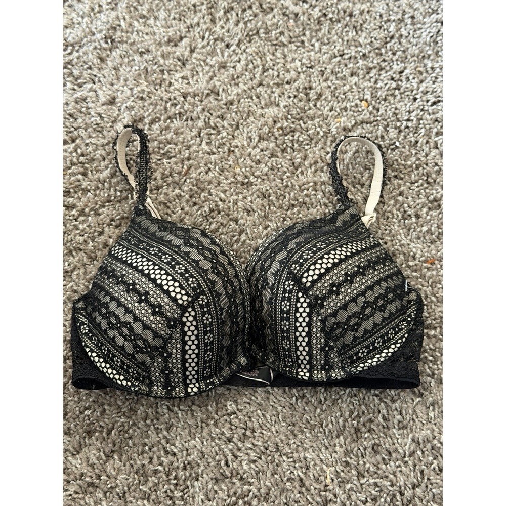 Victoria‎ Secret Bra 32D Push Up Bra Very Sexy Push-Up A1-0070